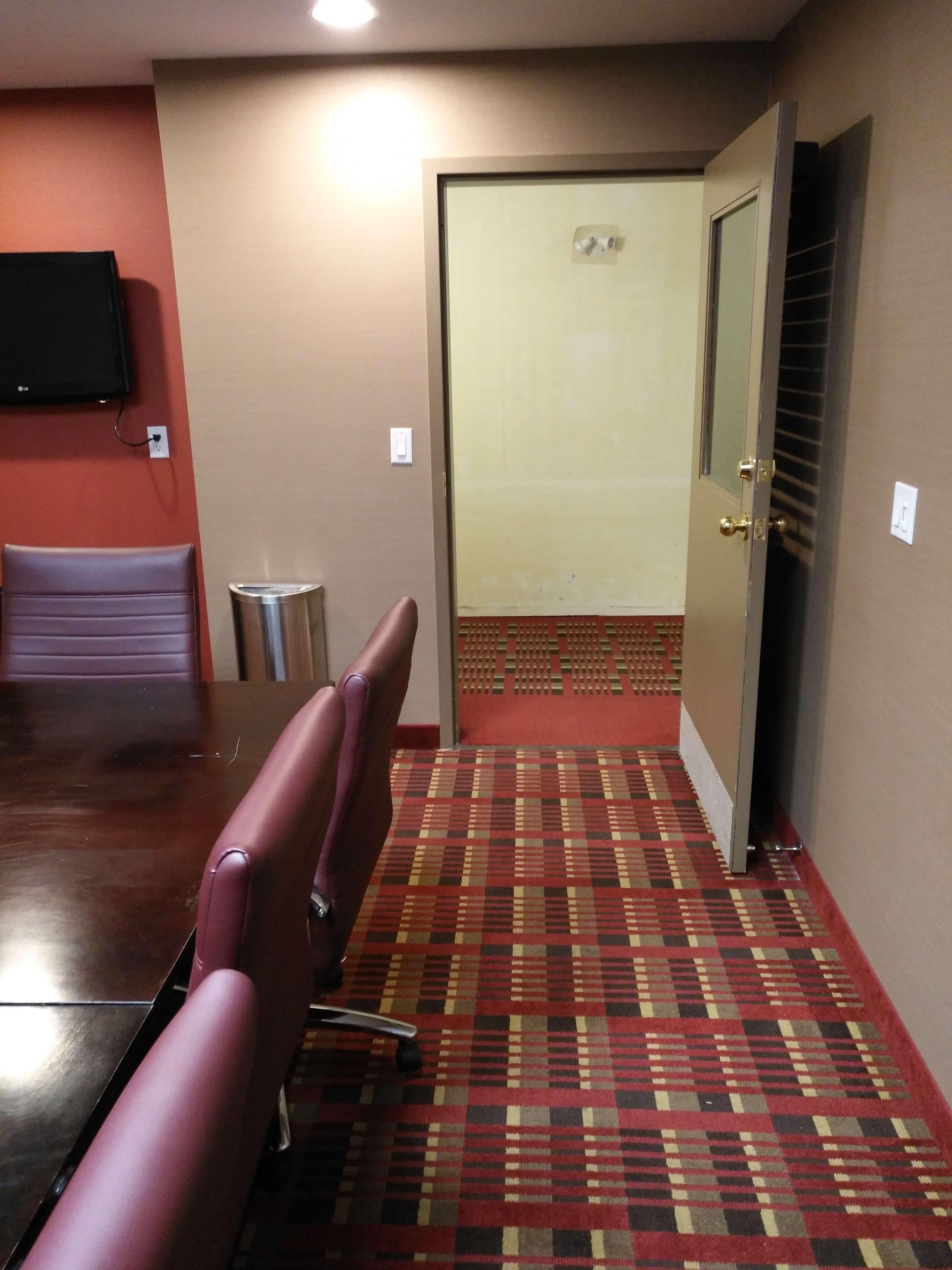 Best Western Plus Red Deer Inn & Suite Dış mekan fotoğraf