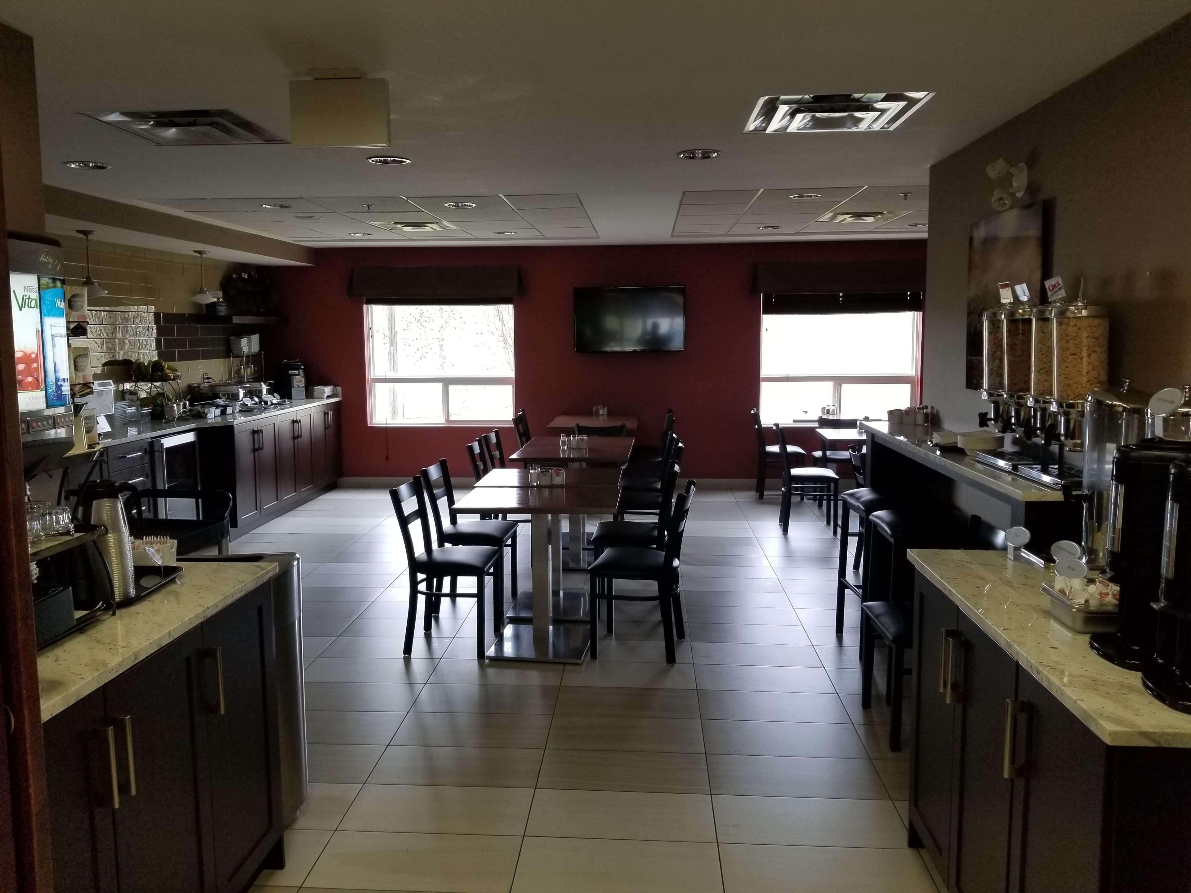 Best Western Plus Red Deer Inn & Suite Dış mekan fotoğraf