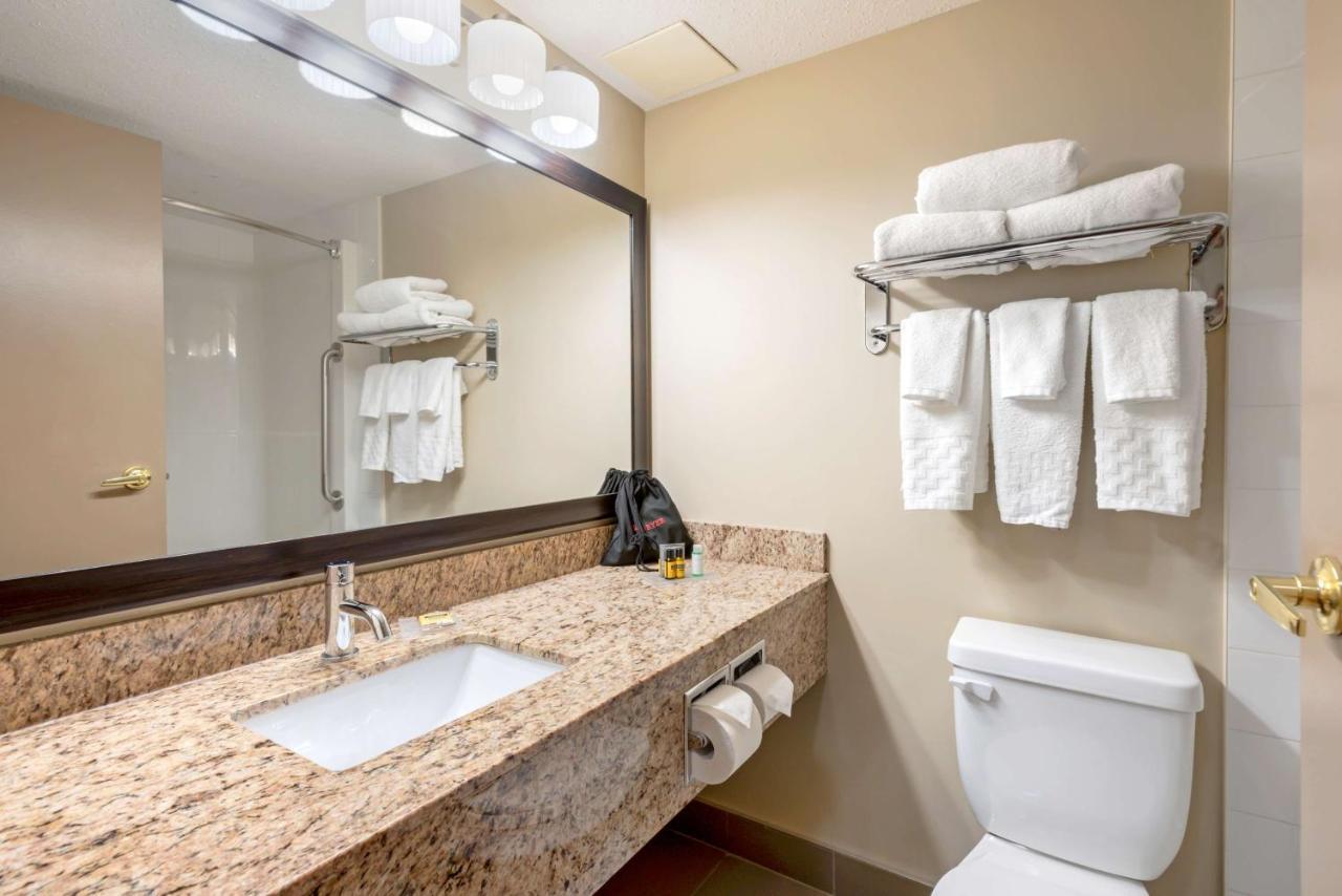 Best Western Plus Red Deer Inn & Suite Dış mekan fotoğraf