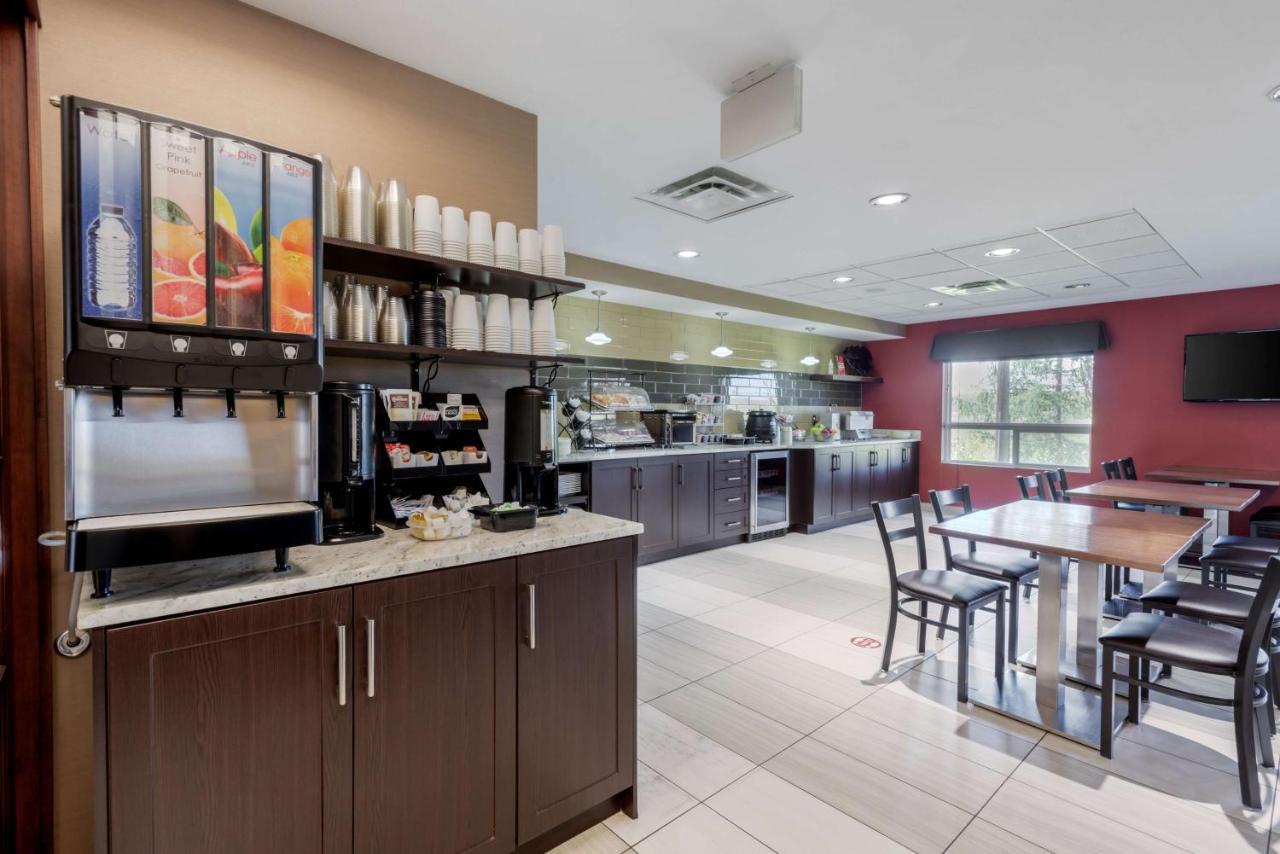 Best Western Plus Red Deer Inn & Suite Dış mekan fotoğraf