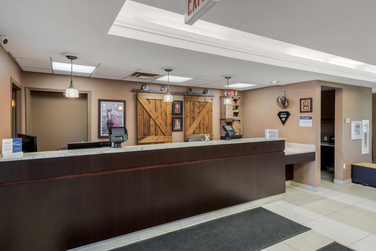 Best Western Plus Red Deer Inn & Suite Dış mekan fotoğraf