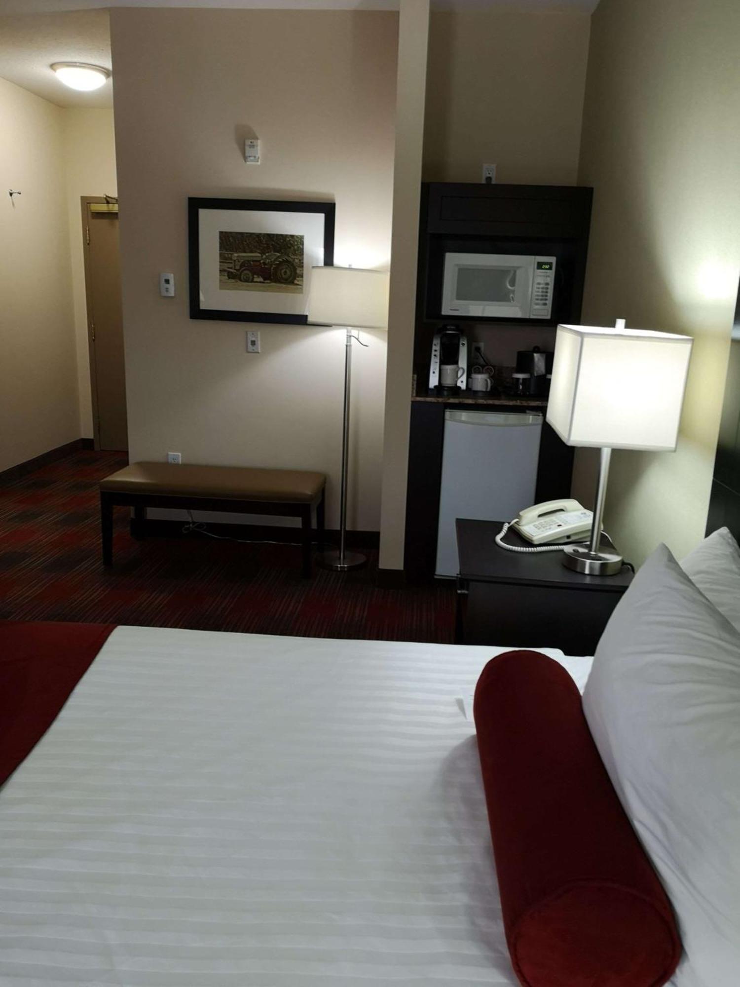 Best Western Plus Red Deer Inn & Suite Dış mekan fotoğraf
