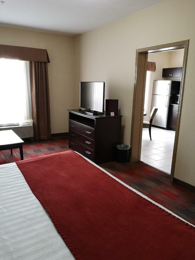 Best Western Plus Red Deer Inn & Suite Dış mekan fotoğraf