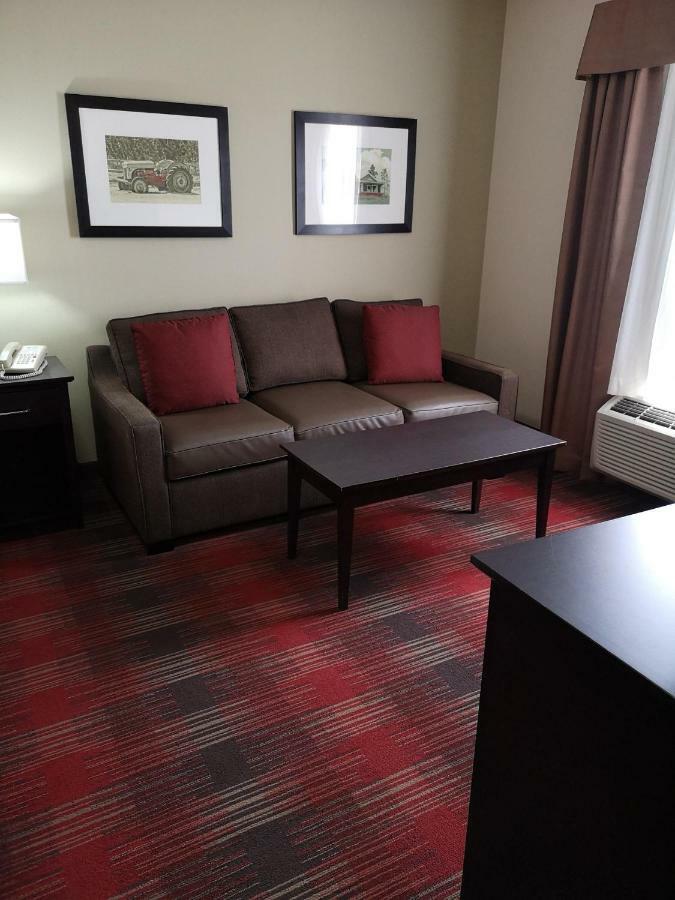 Best Western Plus Red Deer Inn & Suite Dış mekan fotoğraf